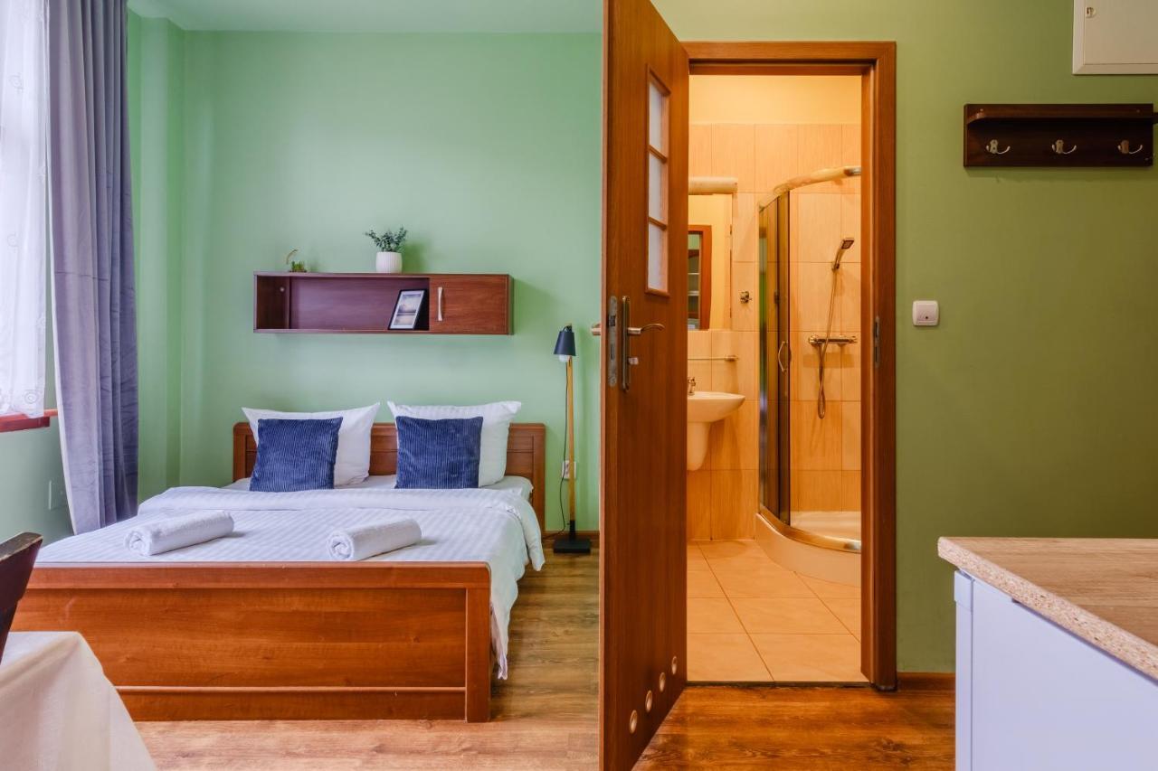 Apartamenty Krupowki ザコパネ エクステリア 写真