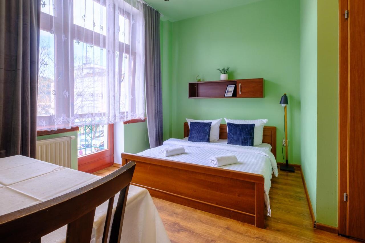 Apartamenty Krupowki ザコパネ エクステリア 写真