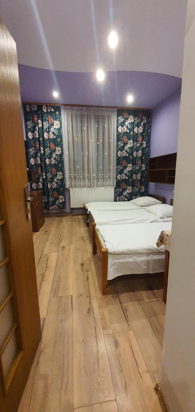 Apartamenty Krupowki ザコパネ 部屋 写真